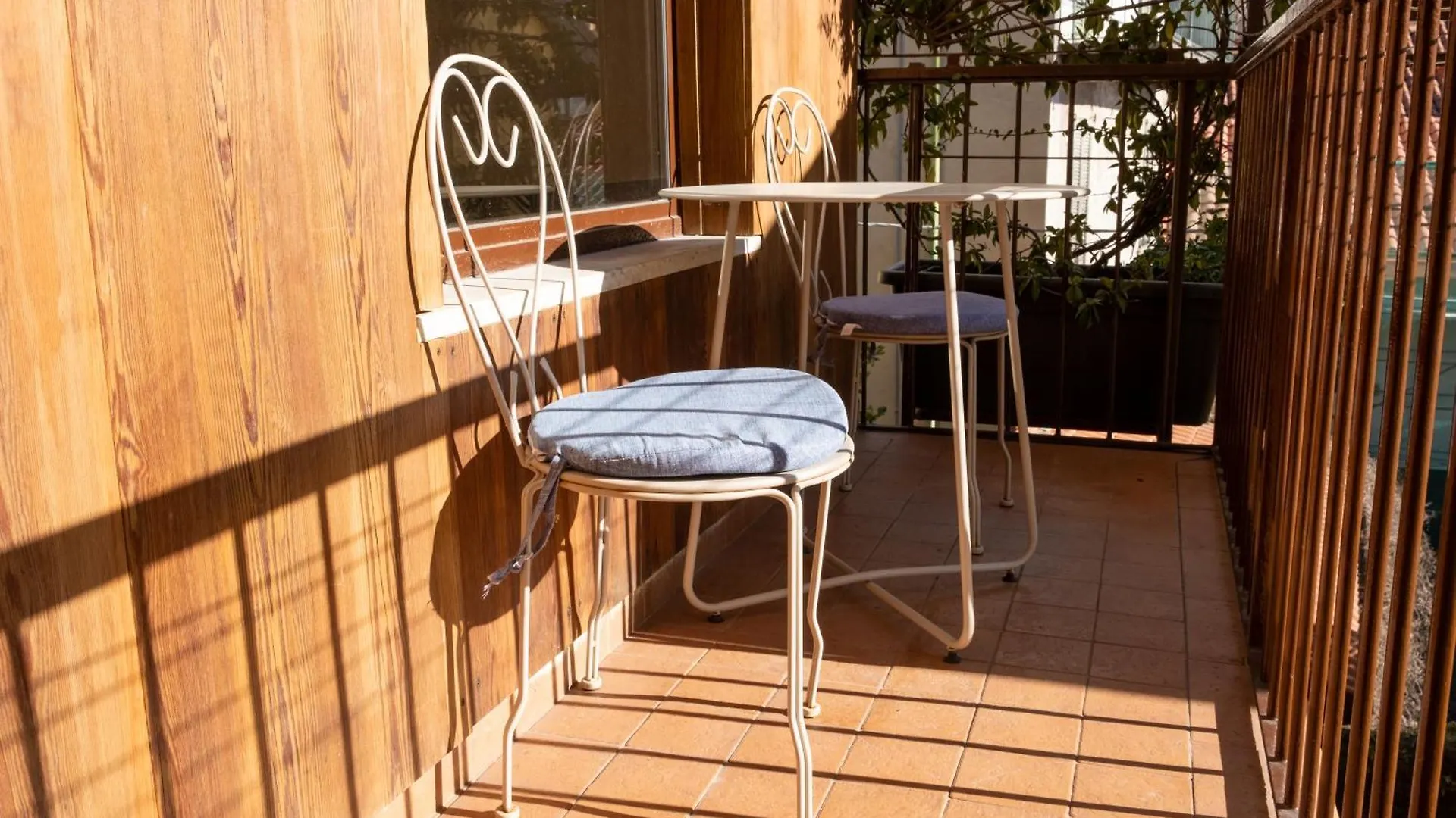 דירות ורנה Marina House